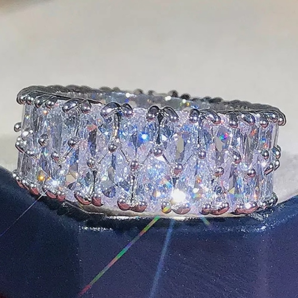 ETERNITY 925 STERLING SILVER DIAMOND RING - Picture 4 of 8